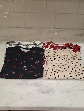 Infant's Bodysuits